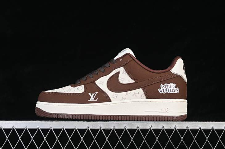 Picture of Air Force 1 _SKUfw22464754680460463fw